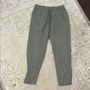 Xirena Relaxed Fit Pants | Size Small | Effortless Everyday Style